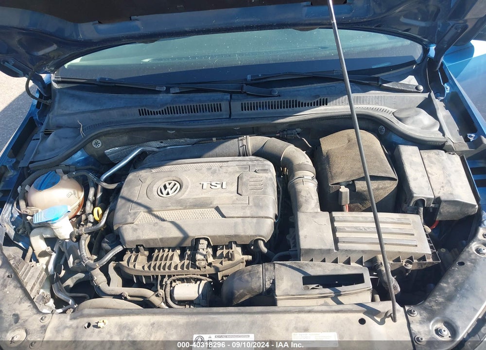 2015 VOLKSWAGEN JETTA VIN: 3VWD17AJ9FM320192