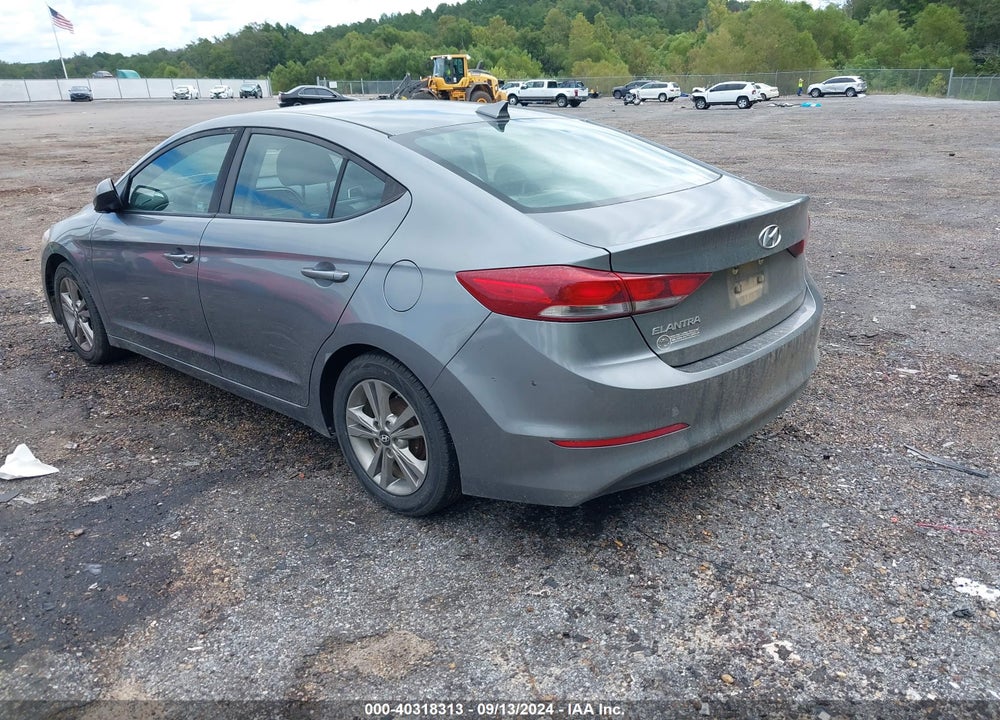 2017 HYUNDAI ELANTRA SE VIN: KMHD84LF0HU150000