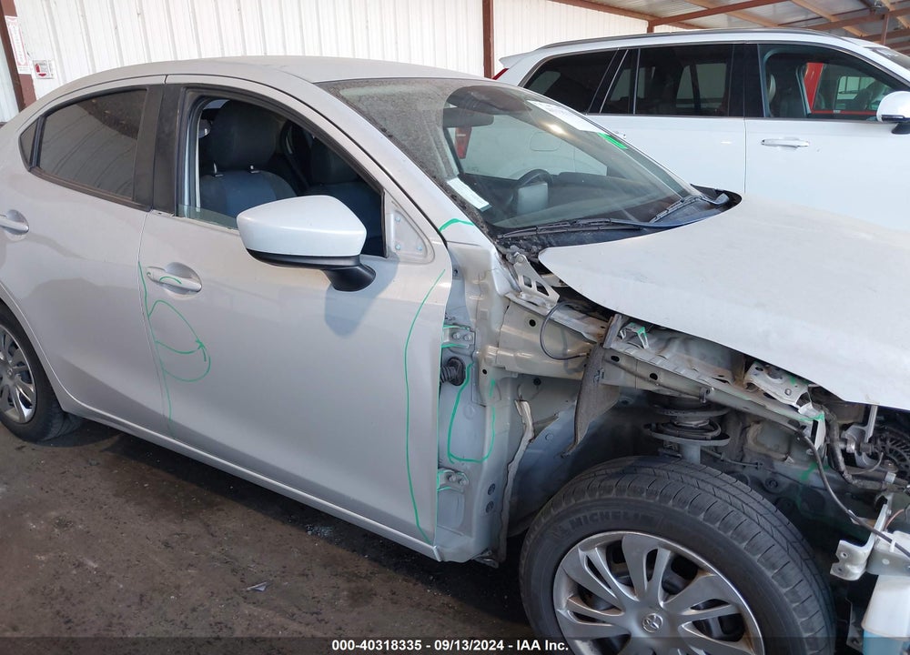 2019 TOYOTA YARIS L VIN: 3MYDLBYV5KY526820