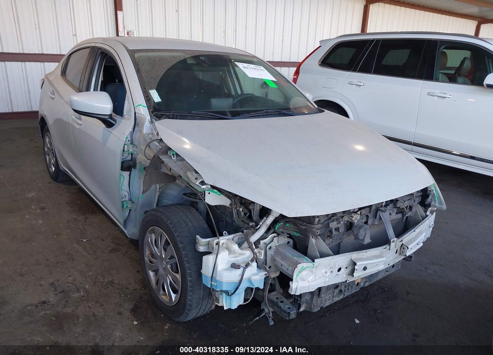 2019 TOYOTA YARIS L VIN: 3MYDLBYV5KY526820