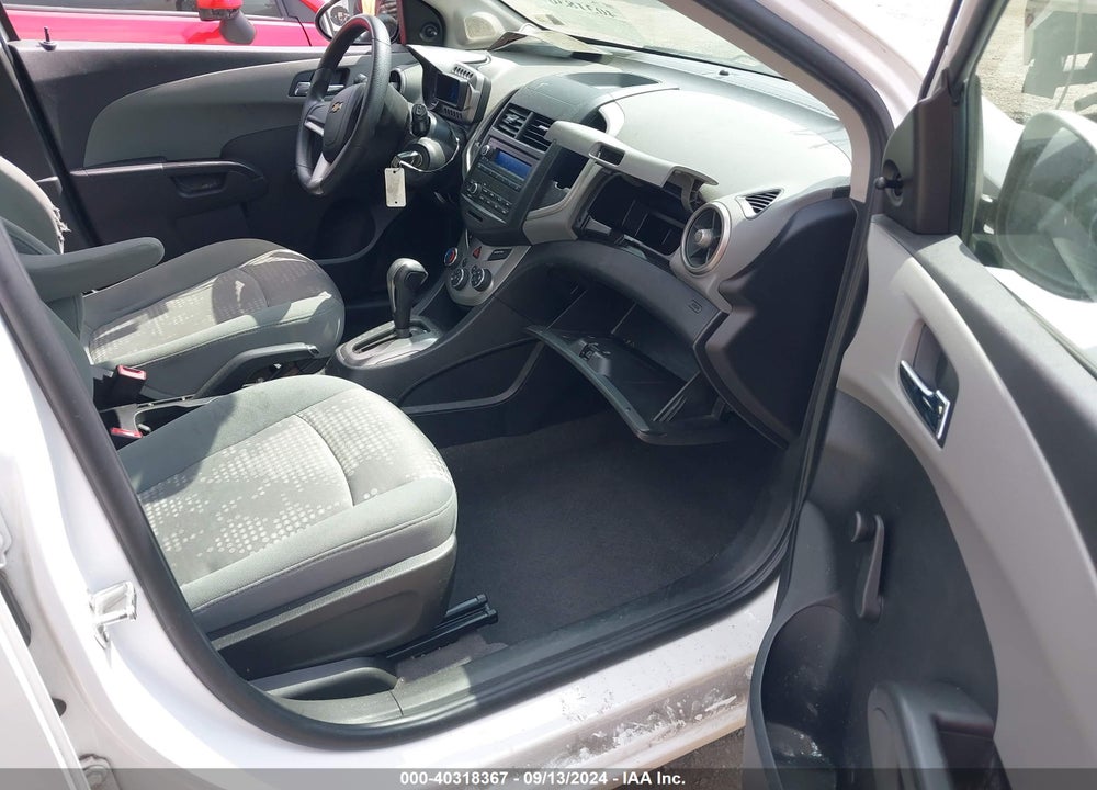 2014 CHEVROLET SONIC LS AUTO VIN: 1G1JA6SH3E4206039