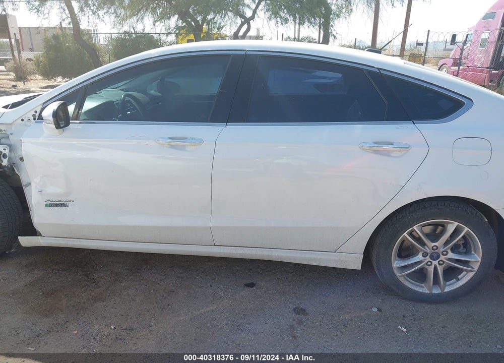 2016 FORD FUSION ENERGI TITANIUM VIN: 3FA6P0SU3GR157219