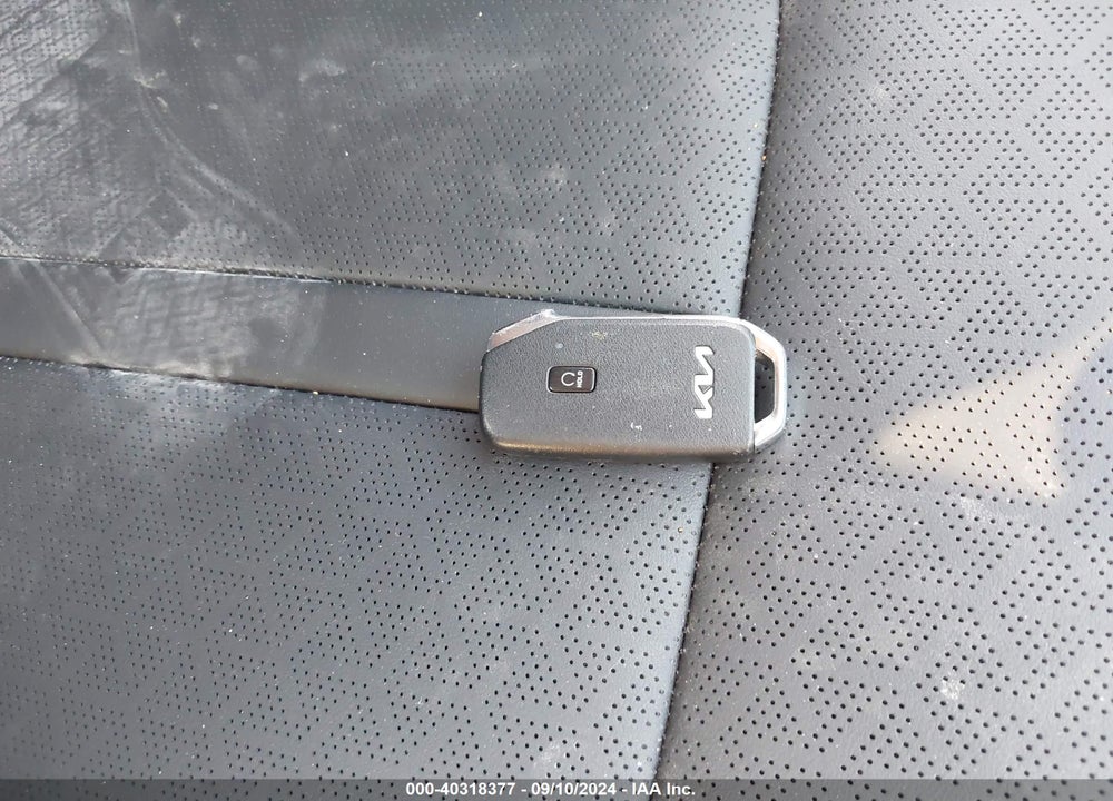 2023 KIA SORENTO SX VIN: 5XYRK4LF1PG218851