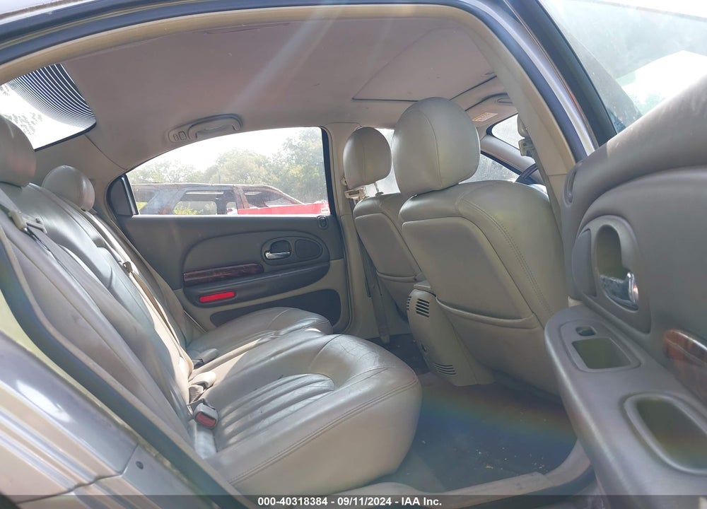 2002 CHRYSLER 300M VIN: 2C3AE66G12H269222