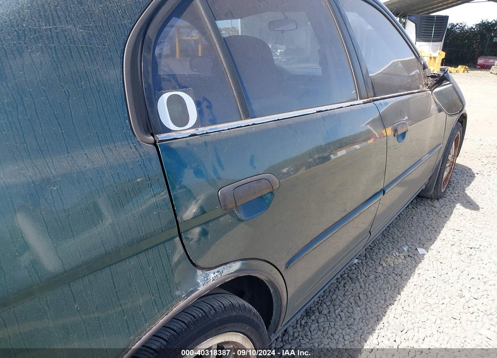 2001 HONDA CIVIC LX VIN: 2HGES16551H552620