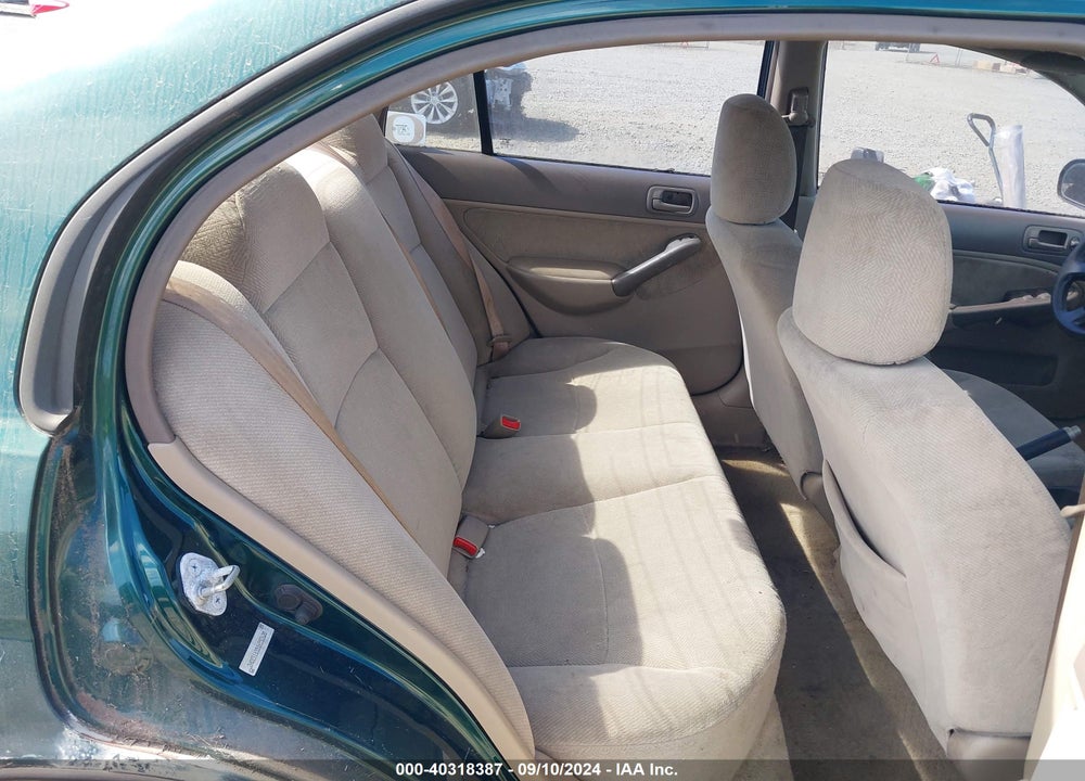 2001 HONDA CIVIC LX VIN: 2HGES16551H552620