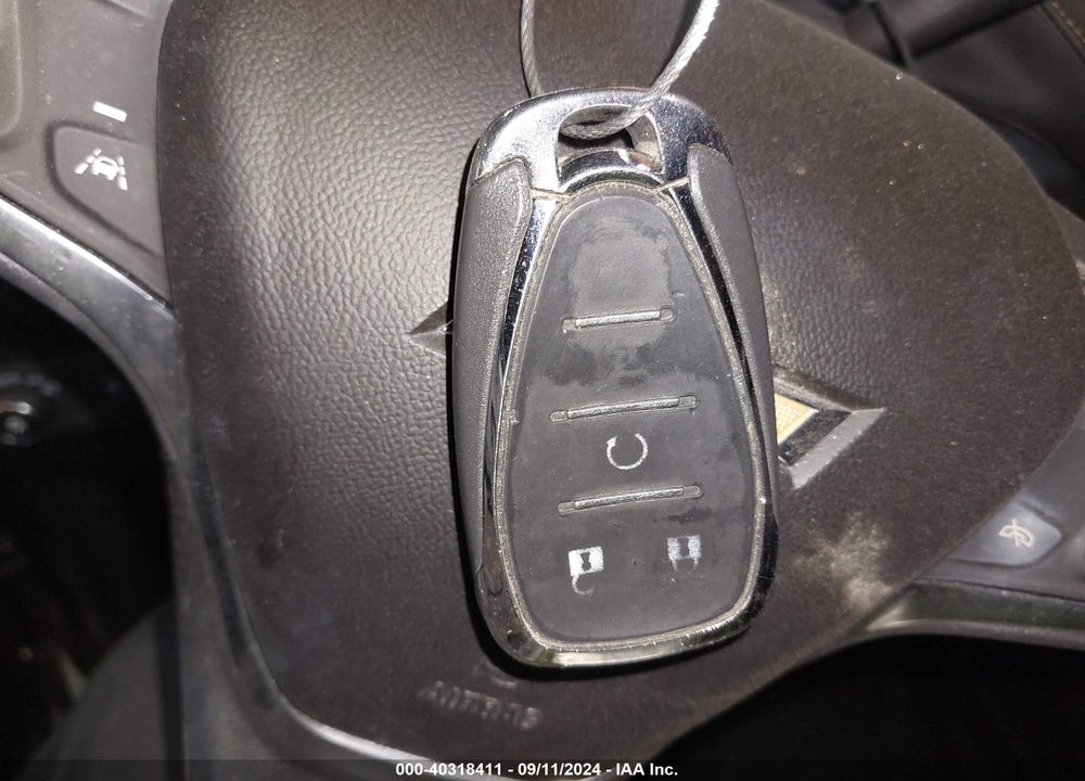 2018 CHEVROLET EQUINOX PREMIER VIN: 2GNAXMEV4J6302127