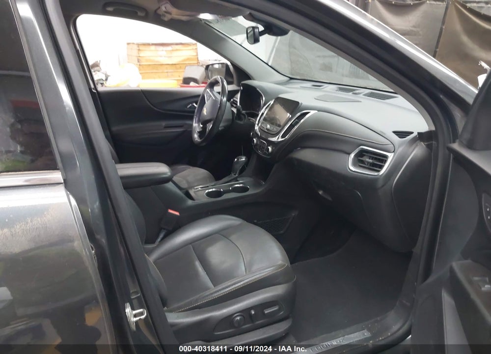 2018 CHEVROLET EQUINOX PREMIER VIN: 2GNAXMEV4J6302127