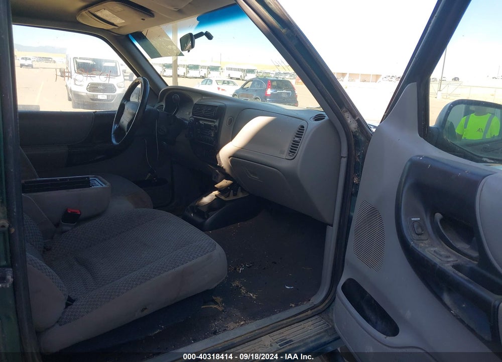 1999 FORD RANGER XLT VIN: 1FTZR15X7XTA14043