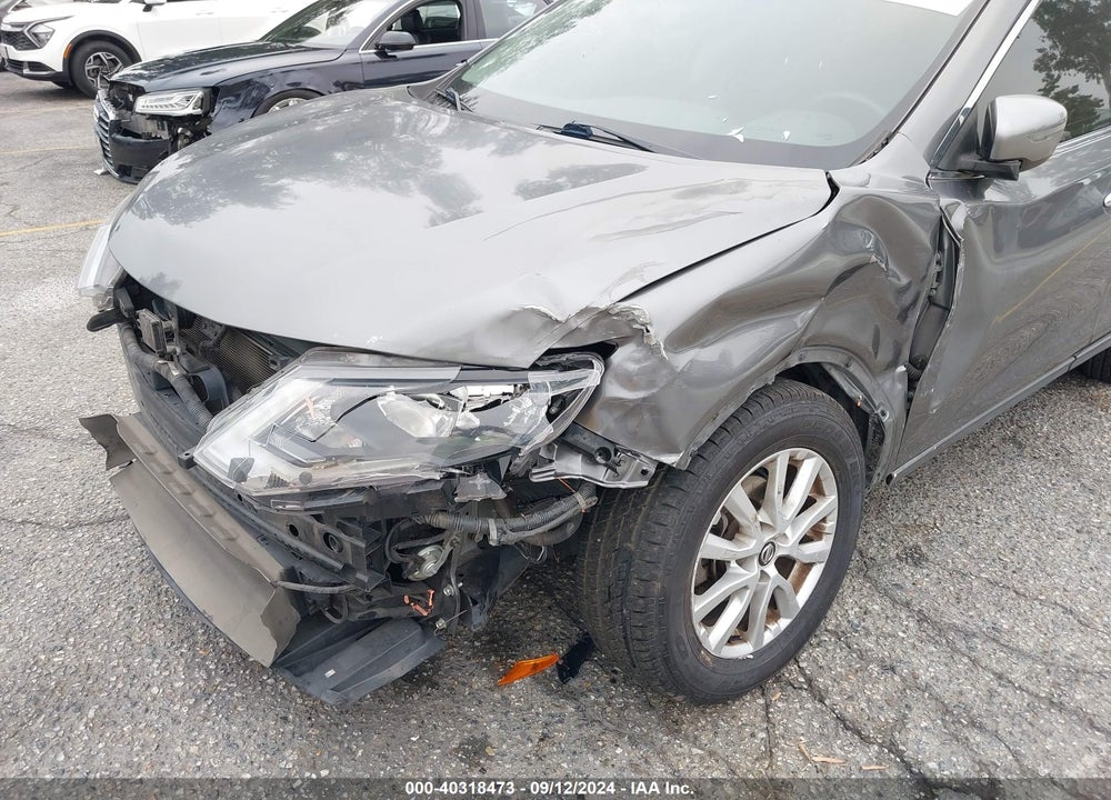 2019 NISSAN ROGUE SV VIN: KNMAT2MT6KP518636