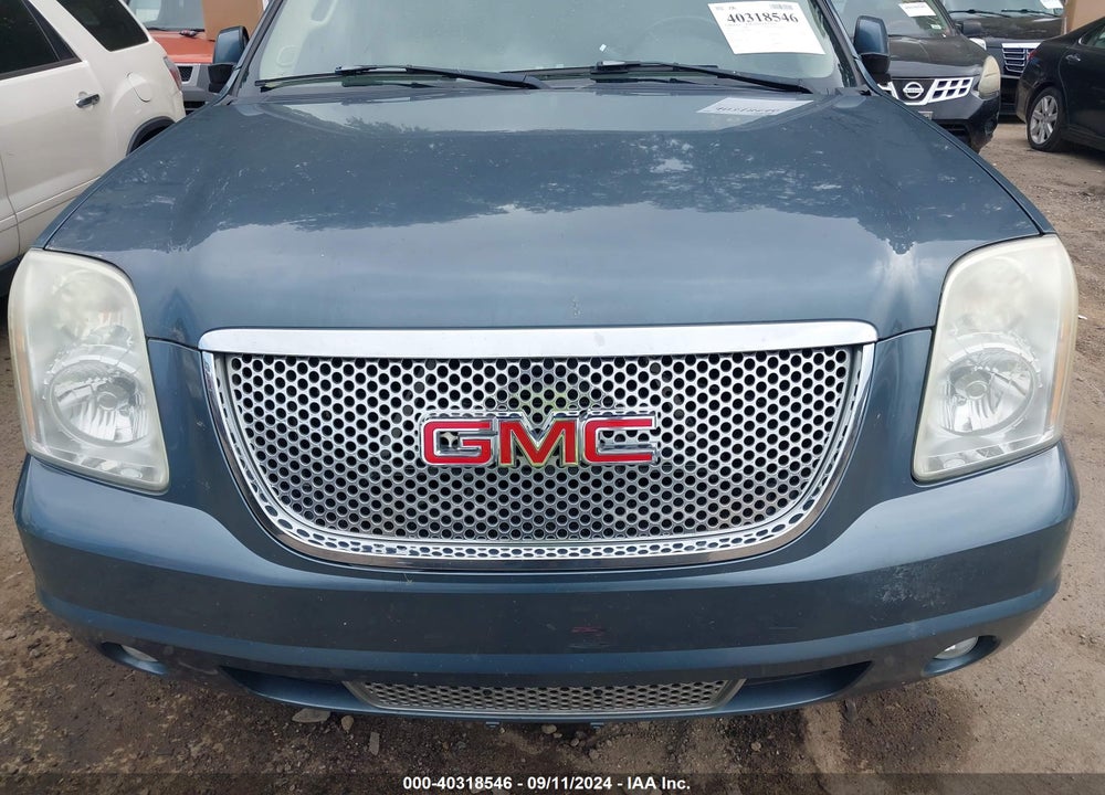 2007 GMC YUKON XL 1500 DENALI VIN: 1GKFK66847J268403