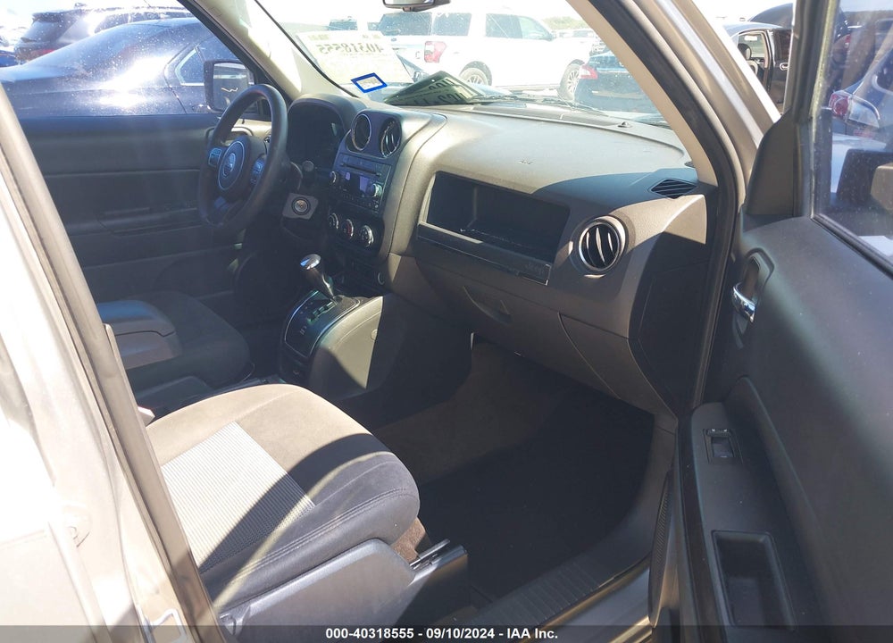 2017 JEEP PATRIOT SPORT FWD VIN: 1C4NJPBBXHD203685