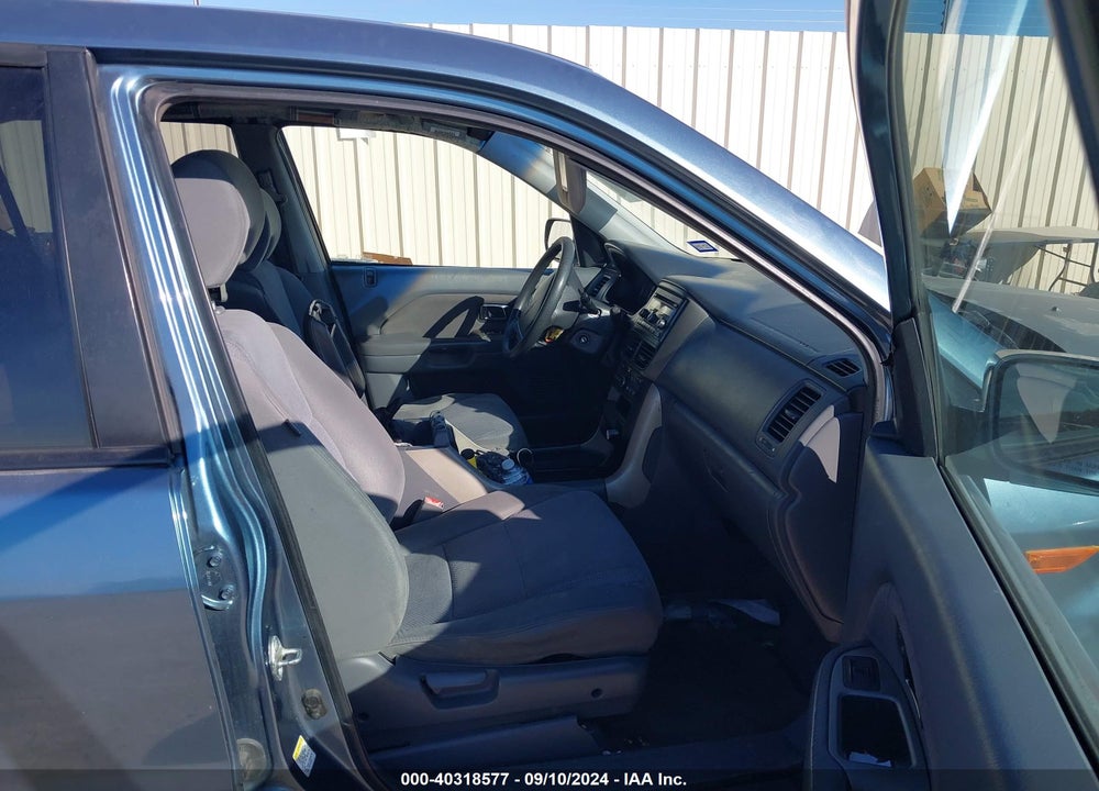 2006 HONDA PILOT EX VIN: 5FNYF28426B026842