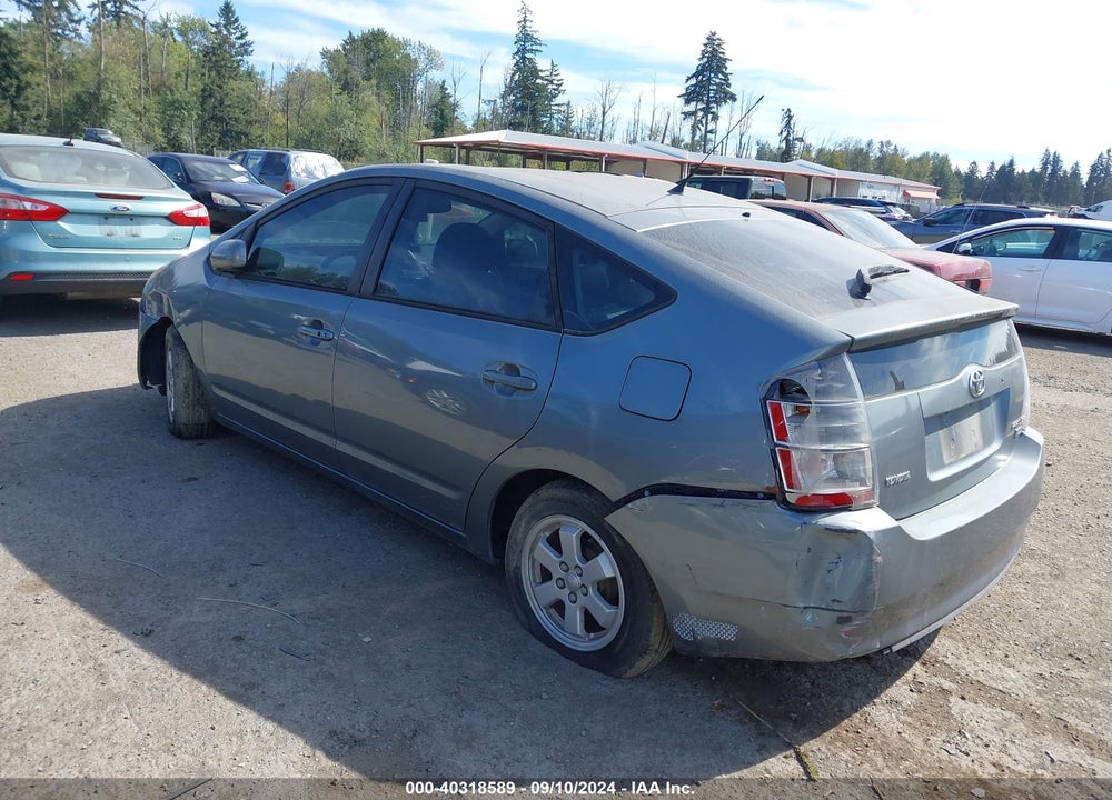 2005 TOYOTA PRIUS VIN: JTDKB20U853048384