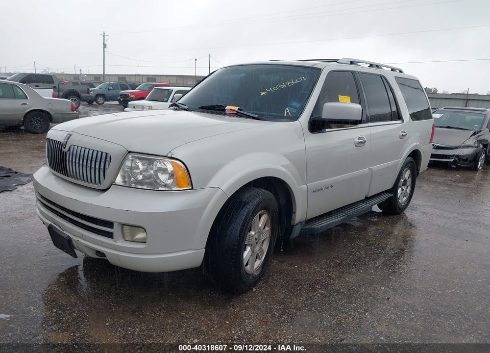 2005 LINCOLN NAVIGATOR VIN: 5LMFU28525LJ20701
