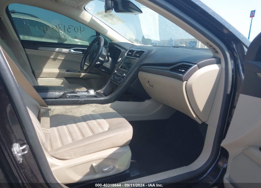 2019 FORD FUSION SE VIN: 3FA6P0H73KR209376