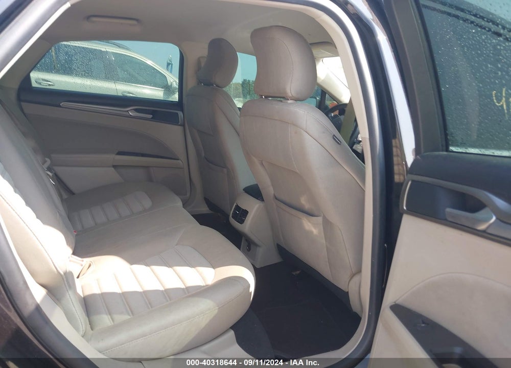 2019 FORD FUSION SE VIN: 3FA6P0H73KR209376
