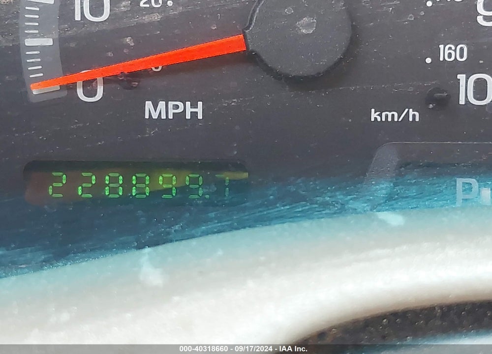 2002 FORD F-150 VIN: 1FTRW08L62KA11662