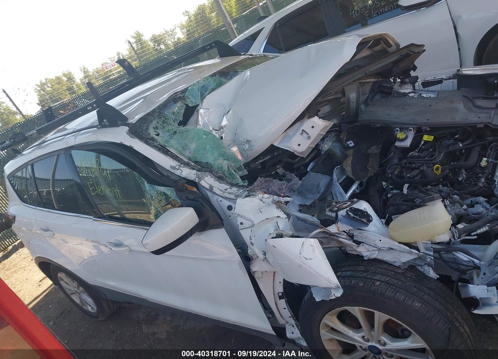 2019 FORD ESCAPE SE VIN: 1FMCU0GDXKUB65345