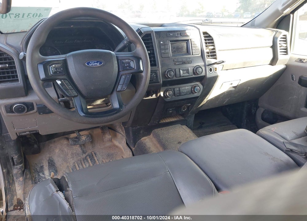 2019 FORD F-350 CHASSIS XL VIN: 1FD8X3H67KEG58344