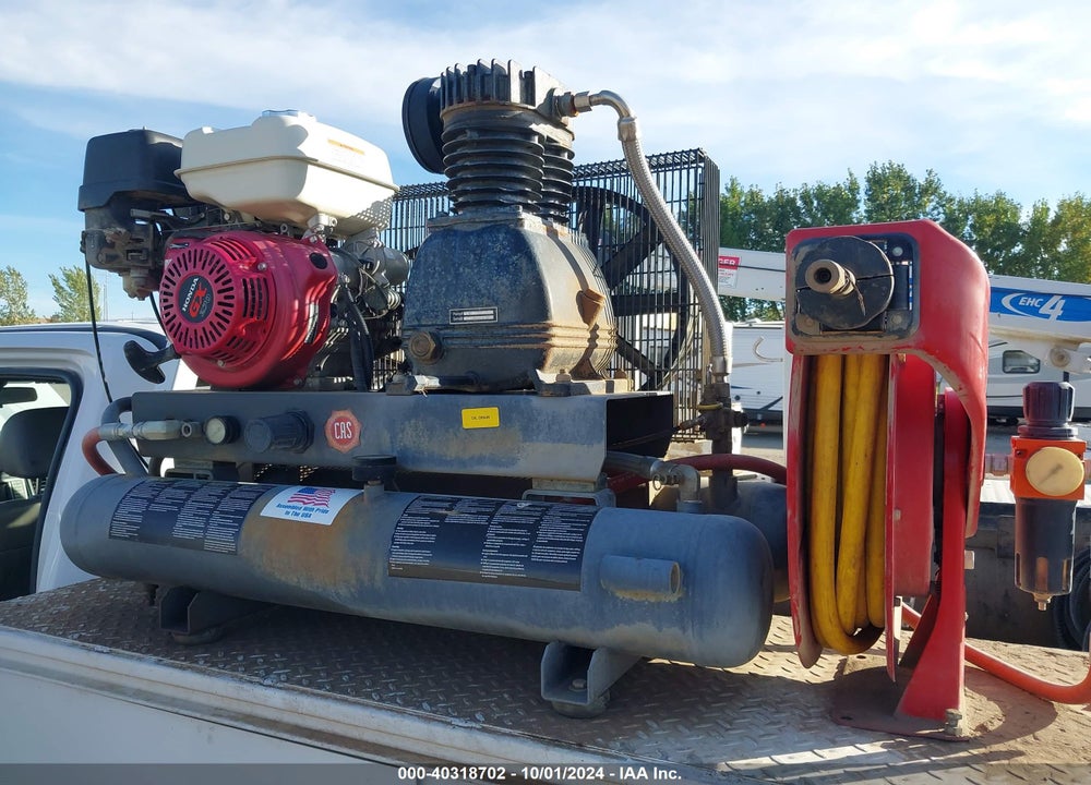 2019 FORD F-350 CHASSIS XL VIN: 1FD8X3H67KEG58344