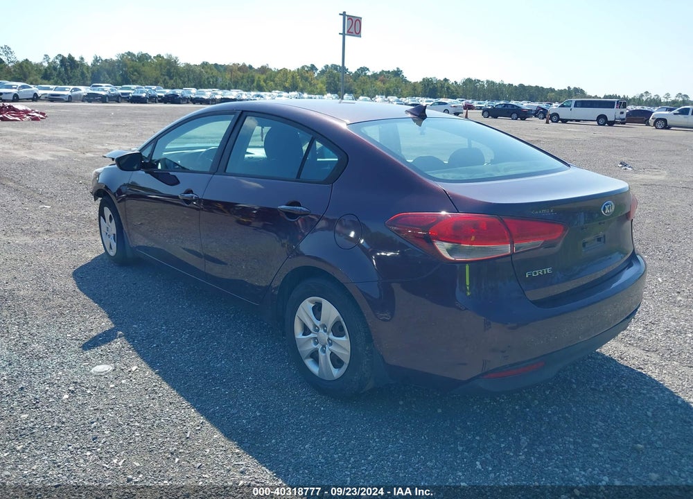 2017 KIA FORTE LX VIN: 3KPFK4A77HE077863