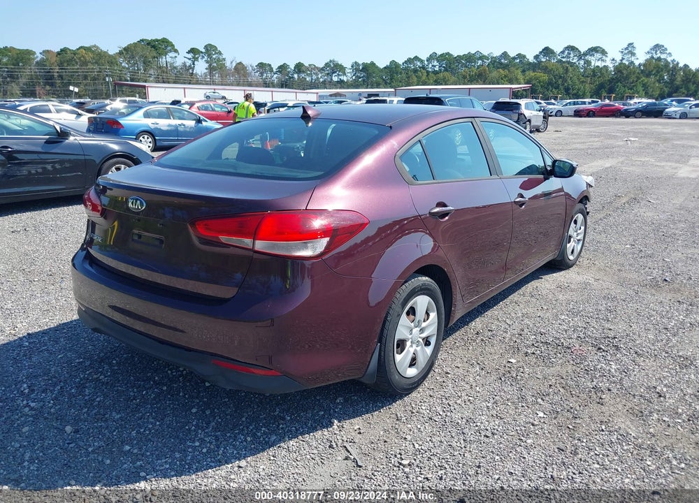 2017 KIA FORTE LX VIN: 3KPFK4A77HE077863