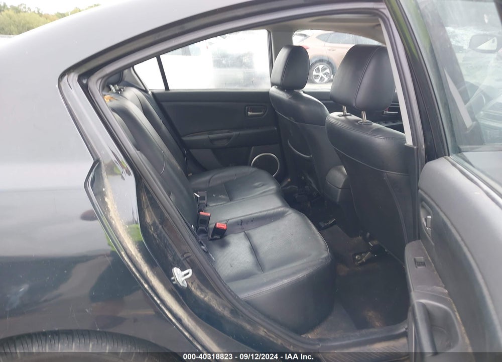 2004 MAZDA 3 S VIN: JM1BK323941186083