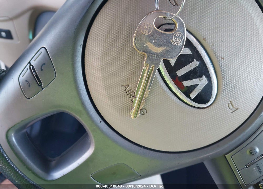 2011 KIA SOUL VIN: KNDJT2A21B7718044