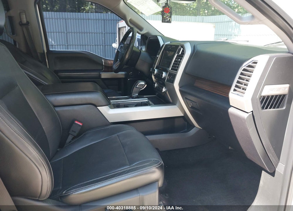 2015 FORD F-150 LARIAT VIN: 1FTEW1EG1FKE95242