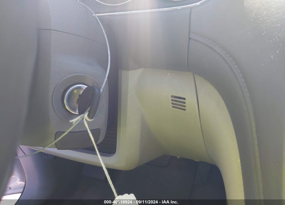 2016 BUICK ENCLAVE CONVENIENCE VIN: 5GAKRAKD3GJ294147