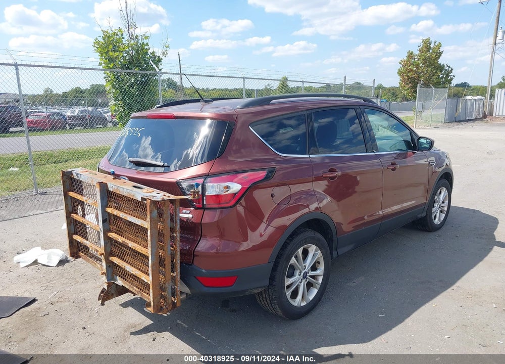 2018 FORD ESCAPE SE VIN: 1FMCU9GD1JUA95561