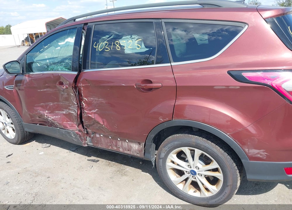 2018 FORD ESCAPE SE VIN: 1FMCU9GD1JUA95561