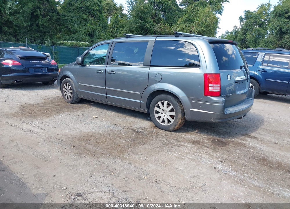 2009 CHRYSLER TOWN & COUNTRY TOURING VIN: 2A8HR54X89R641888