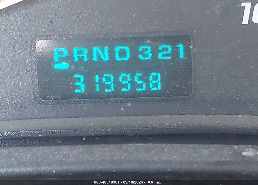 2005 CHEVROLET EXPRESS VIN: 1GAHG35U851260118