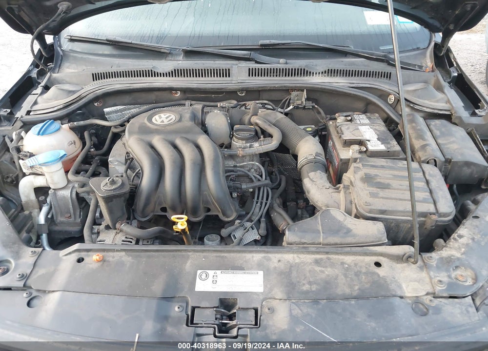 2012 VOLKSWAGEN JETTA 2.0L S VIN: 3VW2K7AJ3CM331222