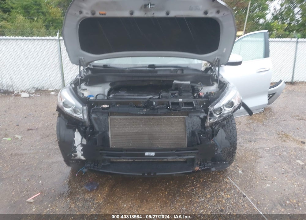 2018 KIA SORENTO 2.4L L VIN: 5XYPG4A37JG378113