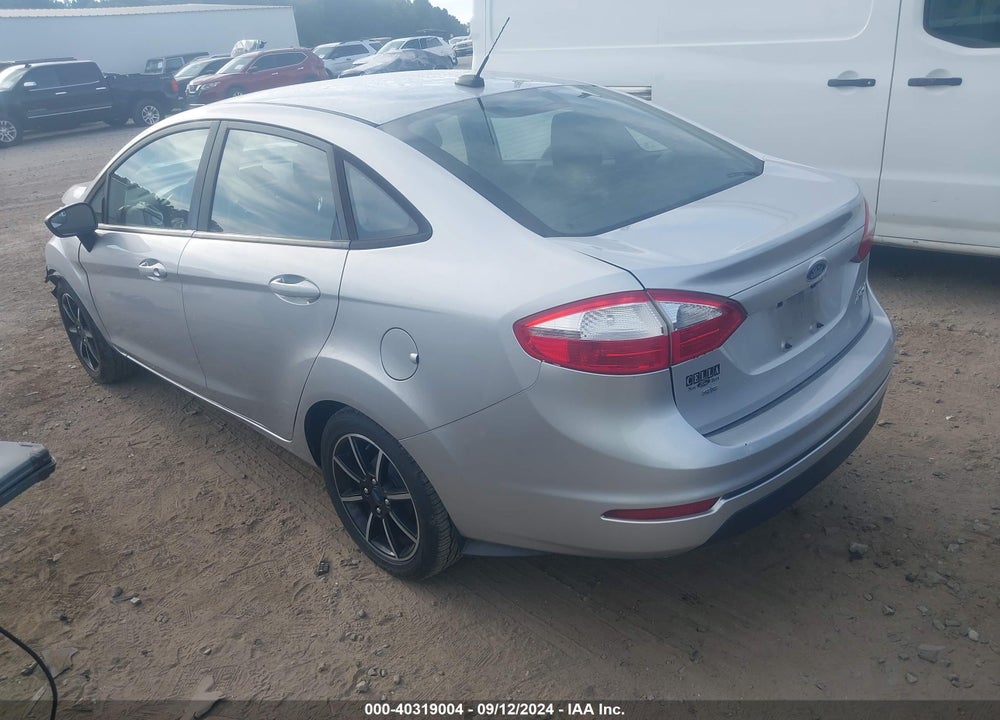 2018 FORD FIESTA SE VIN: 3FADP4BJXJM145108
