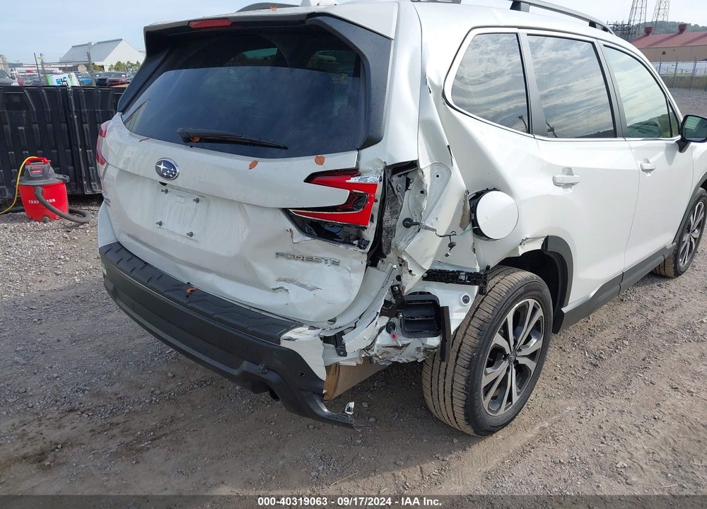 2023 SUBARU FORESTER LIMITED VIN: JF2SKAPC7PH541066