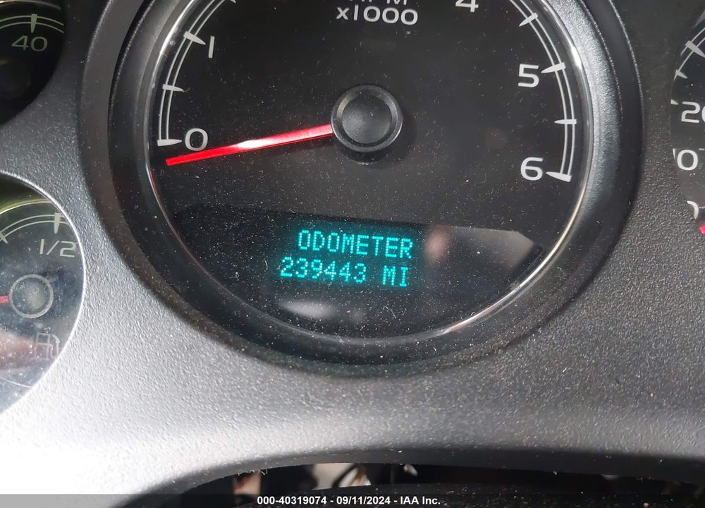 2008 CHEVROLET TAHOE LT VIN: 1GNFK13018J208701