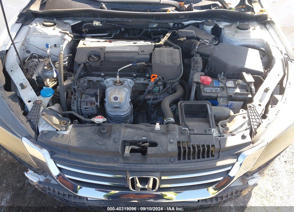 2015 HONDA ACCORD LX VIN: 1HGCR2F31FA228786