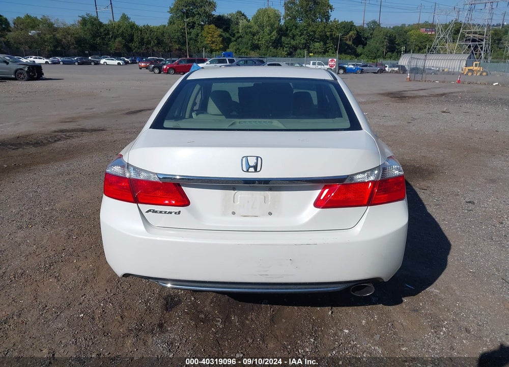 2015 HONDA ACCORD LX VIN: 1HGCR2F31FA228786