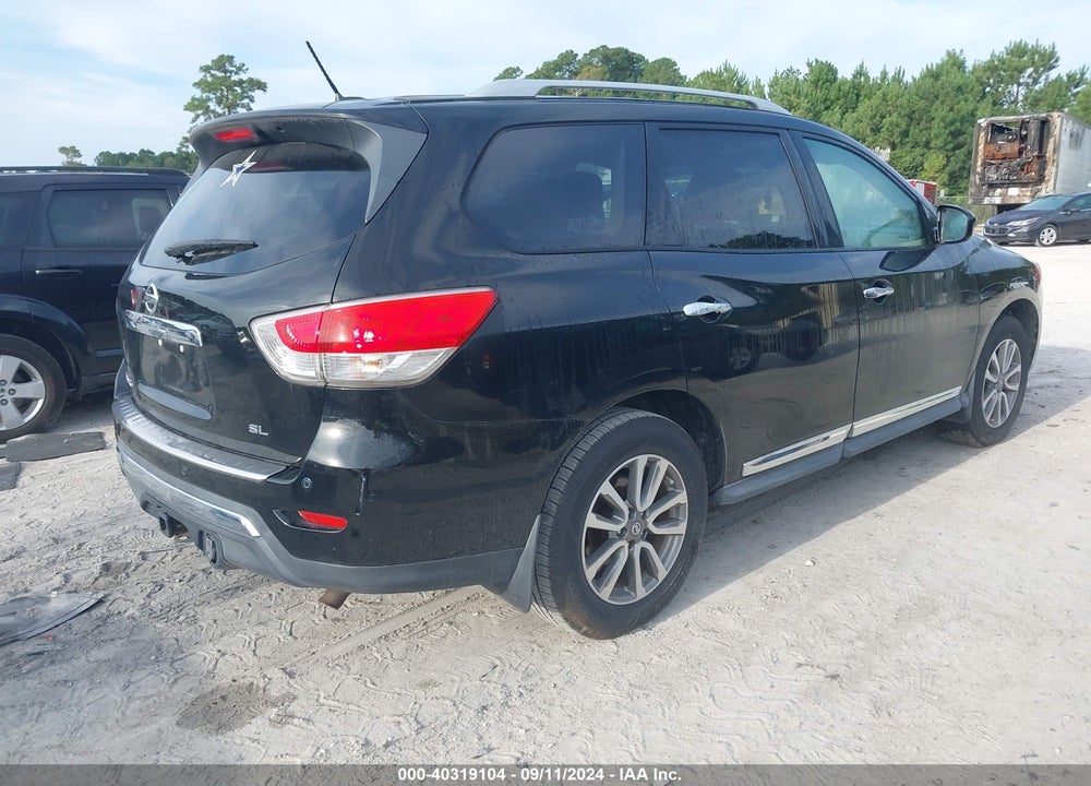 2013 NISSAN PATHFINDER SL VIN: 5N1AR2MN7DC633333