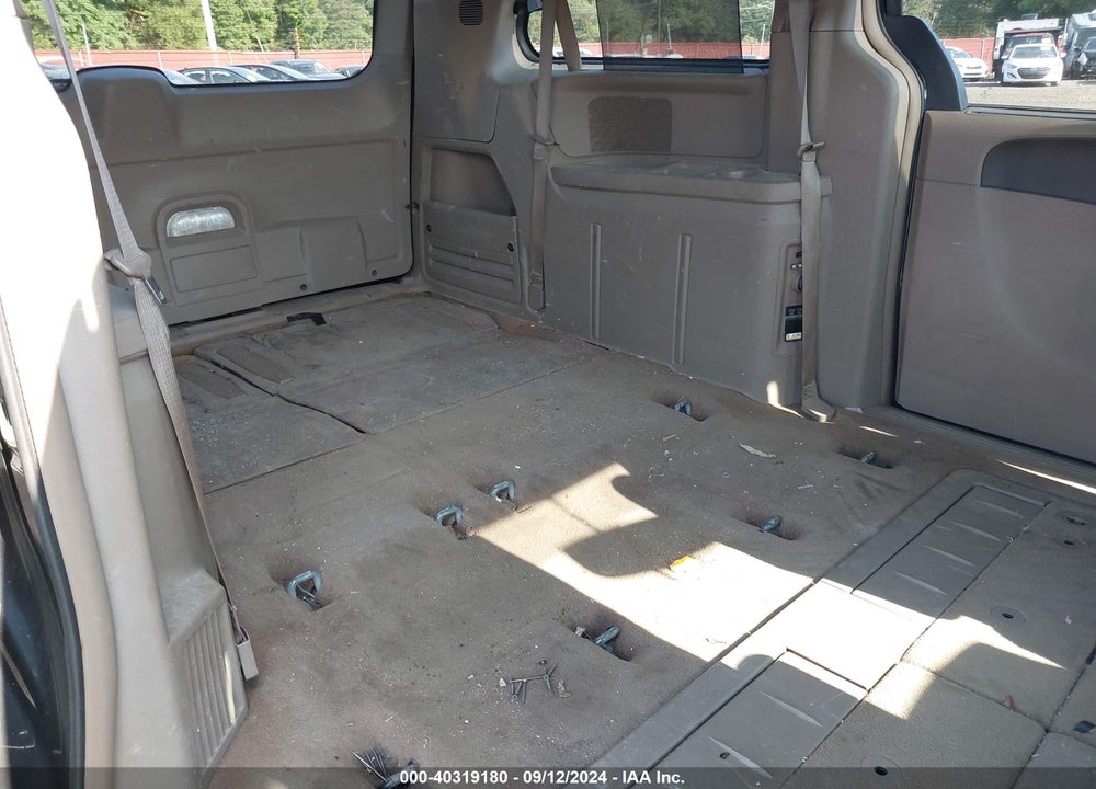 2015 CHRYSLER TOWN & COUNTRY TOURING VIN: 2C4RC1BG7FR595832