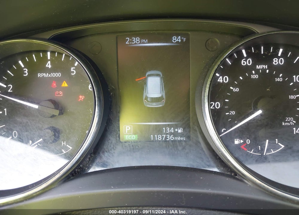 2017 NISSAN ROGUE SL VIN: 5N1AT2MV5HC839080