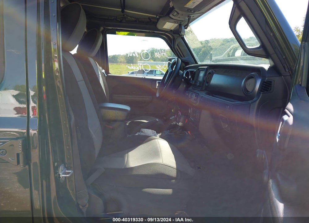 2021 JEEP WRANGLER UNLIMITED SPORT 4X4 VIN: 1C4HJXDN4MW807946