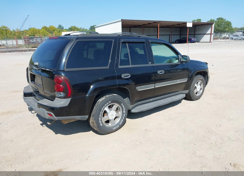 2002 CHEVROLET TRAILBLAZER LT VIN: 1GNDT13S922187832