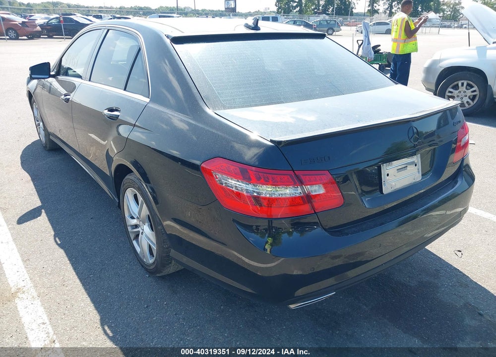 2011 MERCEDES-BENZ E 350 4MATIC VIN: WDDHF8HB5BA378582
