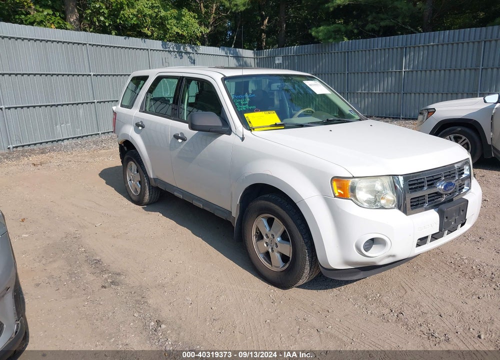 2009 FORD ESCAPE XLS VIN: 1FMCU92779KB19113