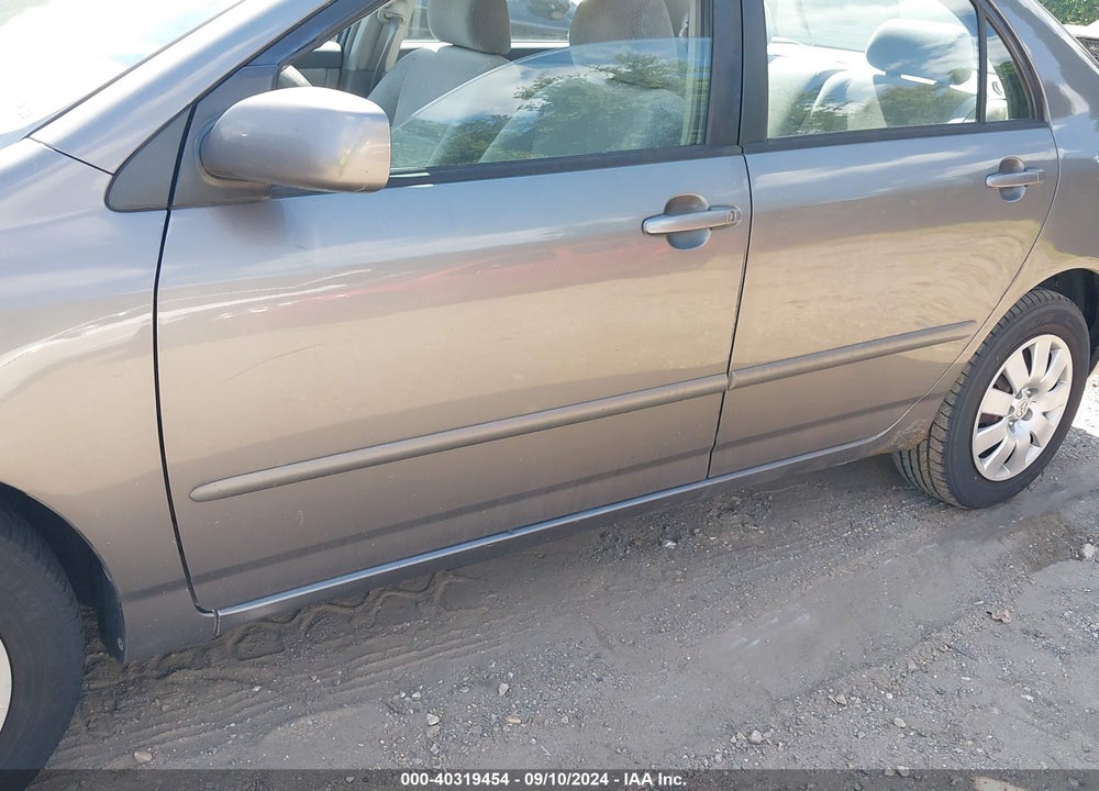 2004 TOYOTA COROLLA LE VIN: 2T1BR38E24C260315